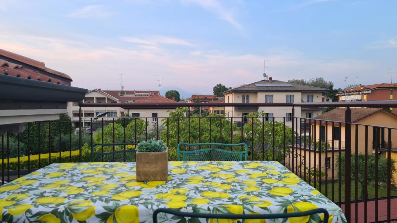 Appartamento Modenese 8 佩斯基耶拉德加达 外观 照片