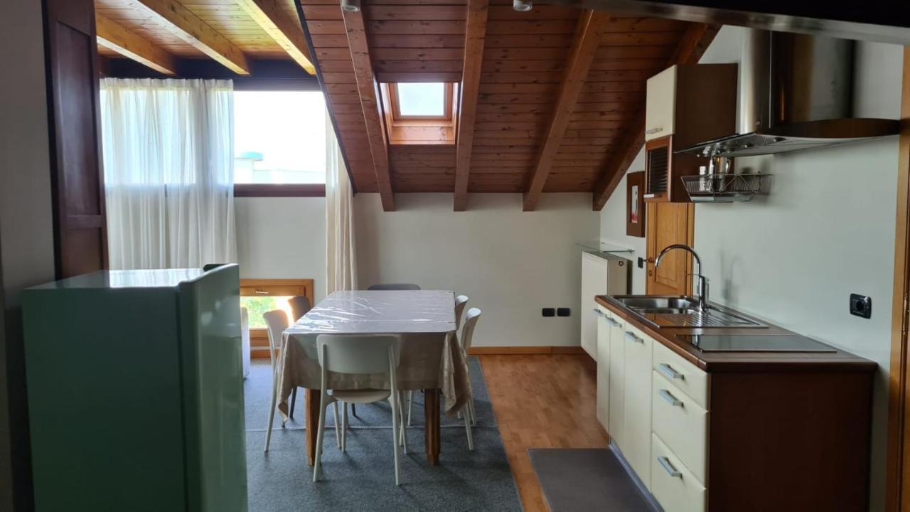 Appartamento Modenese 8 佩斯基耶拉德加达 外观 照片